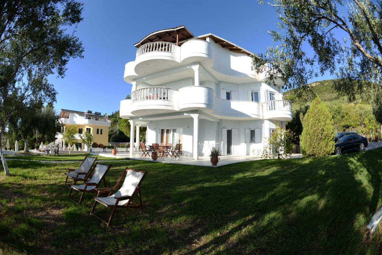 Villa Alex Ríza Eksteriør bilde