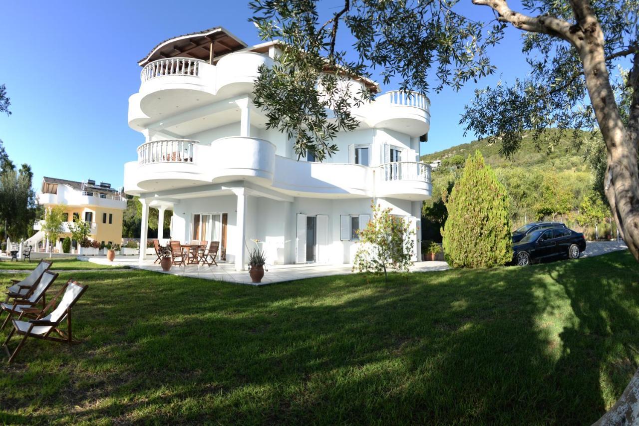 Villa Alex Ríza Eksteriør bilde
